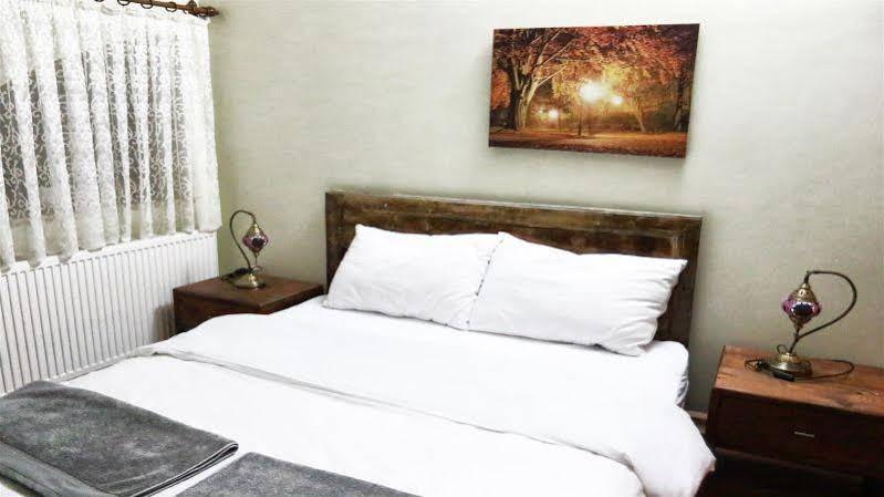Uchisarstonehouse Hotel Nevşehir Luaran gambar