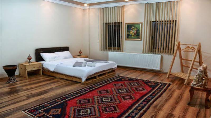 Uchisarstonehouse Hotel Nevşehir Luaran gambar
